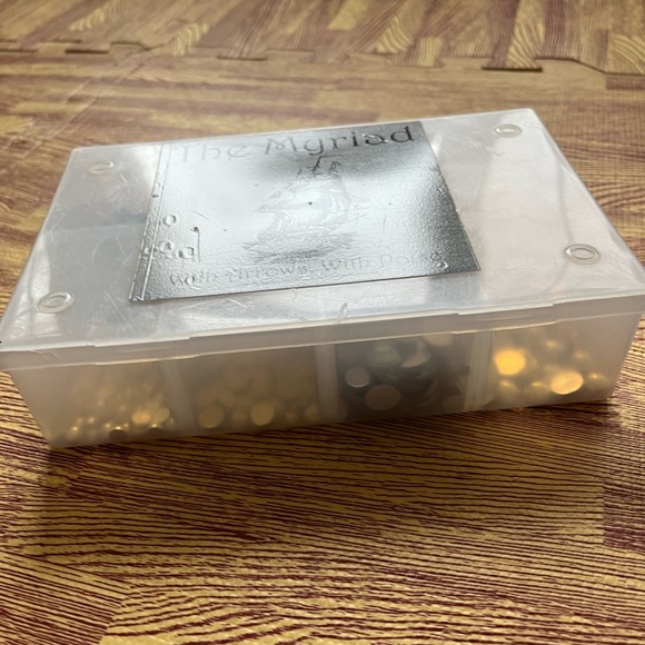 Donated - Rhinestone Starter Kit - Assorted Plastic Rhinestones & Cases - Picture 11 of 13